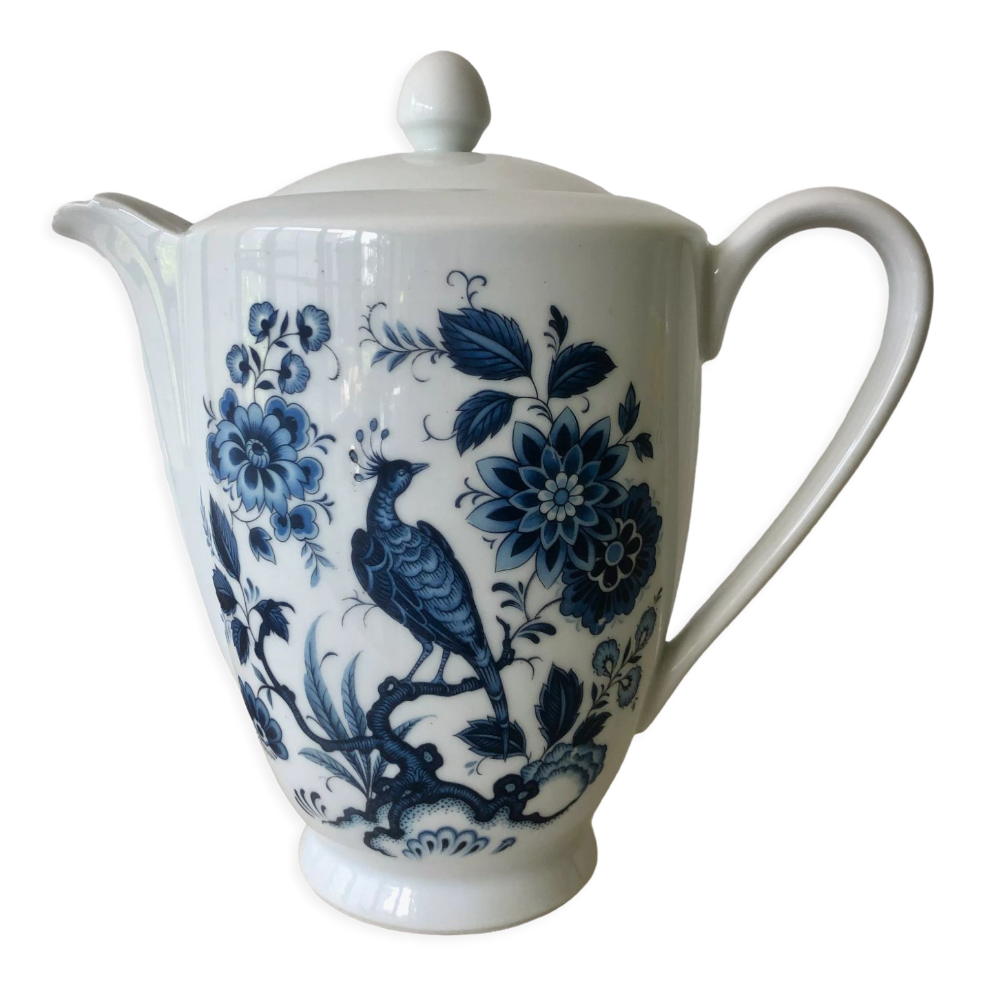 Théière en porcelaine de Limoges