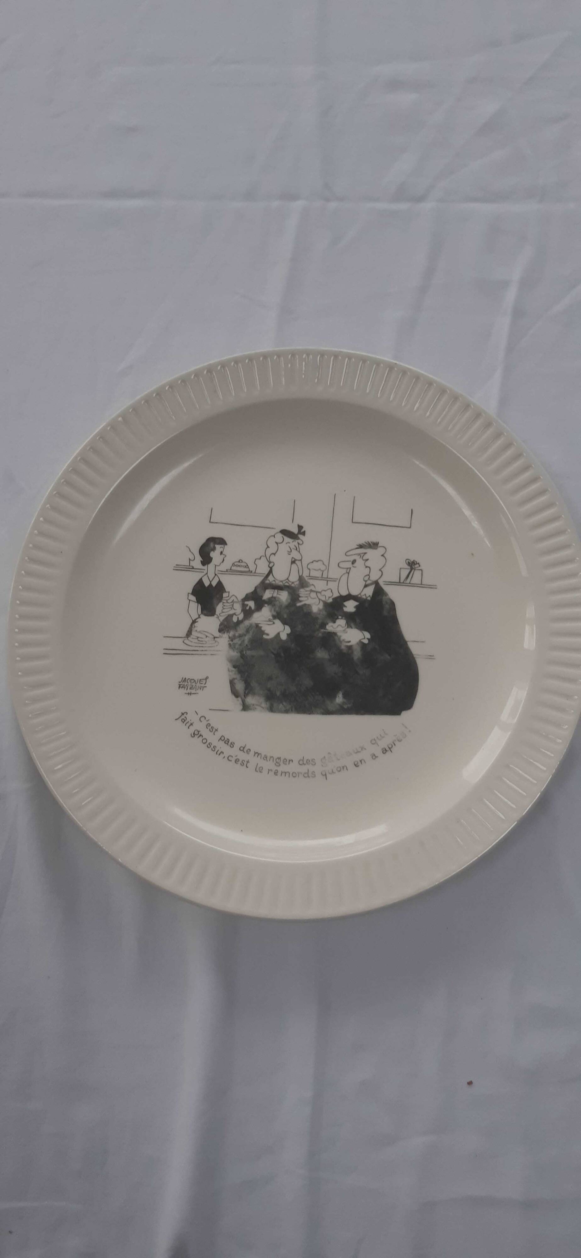 Humorous pie dish Saint Amand Jacques Faizant