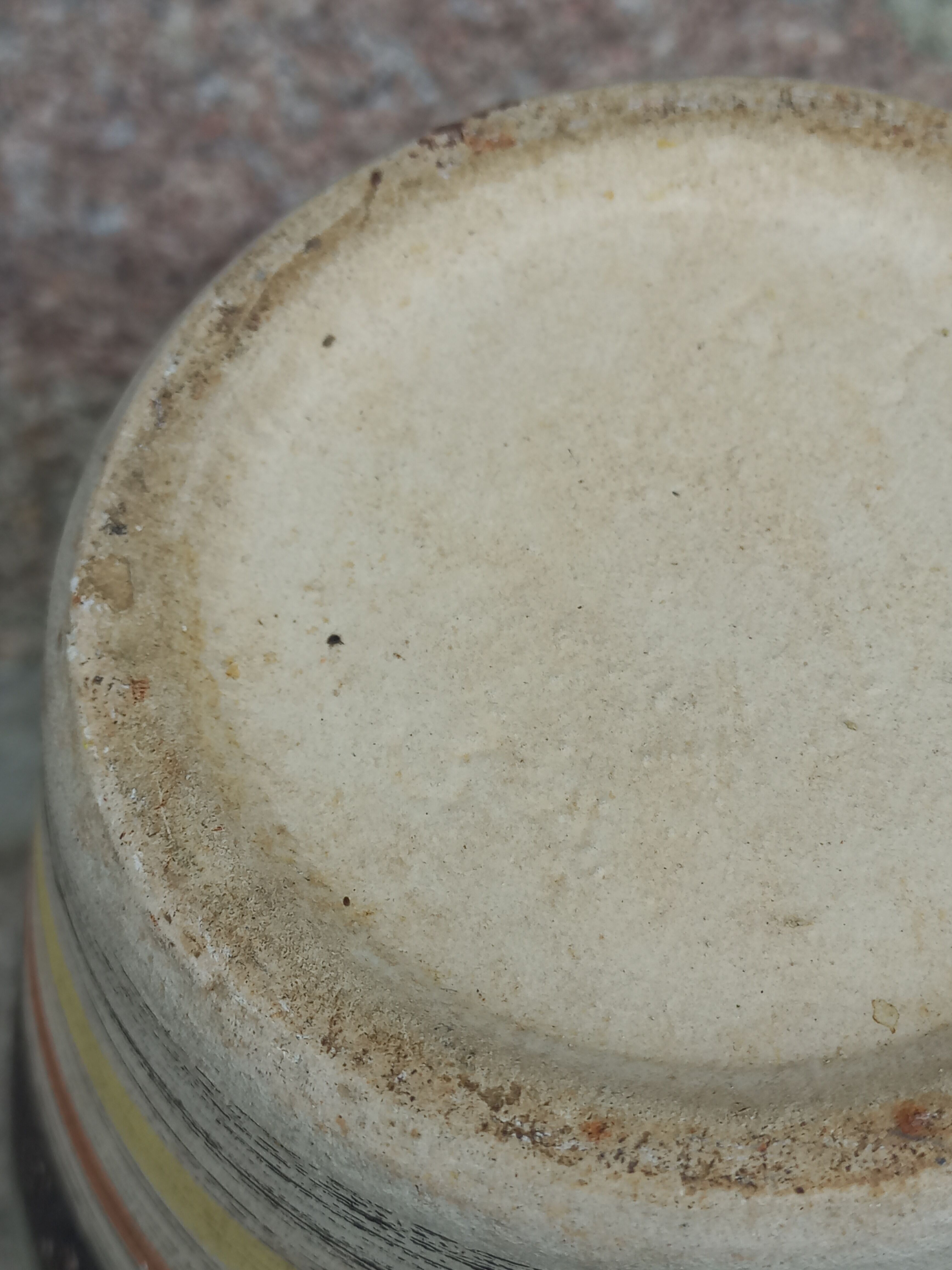 Vase cruche en céramique des années 60 multicolore et sacrifiée