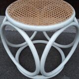 Stool in wood and caning
