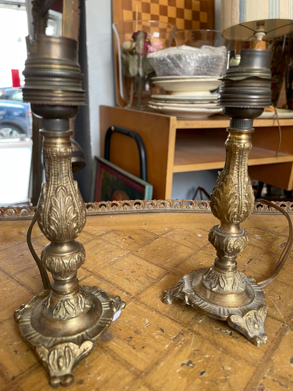 Brass lamp legs