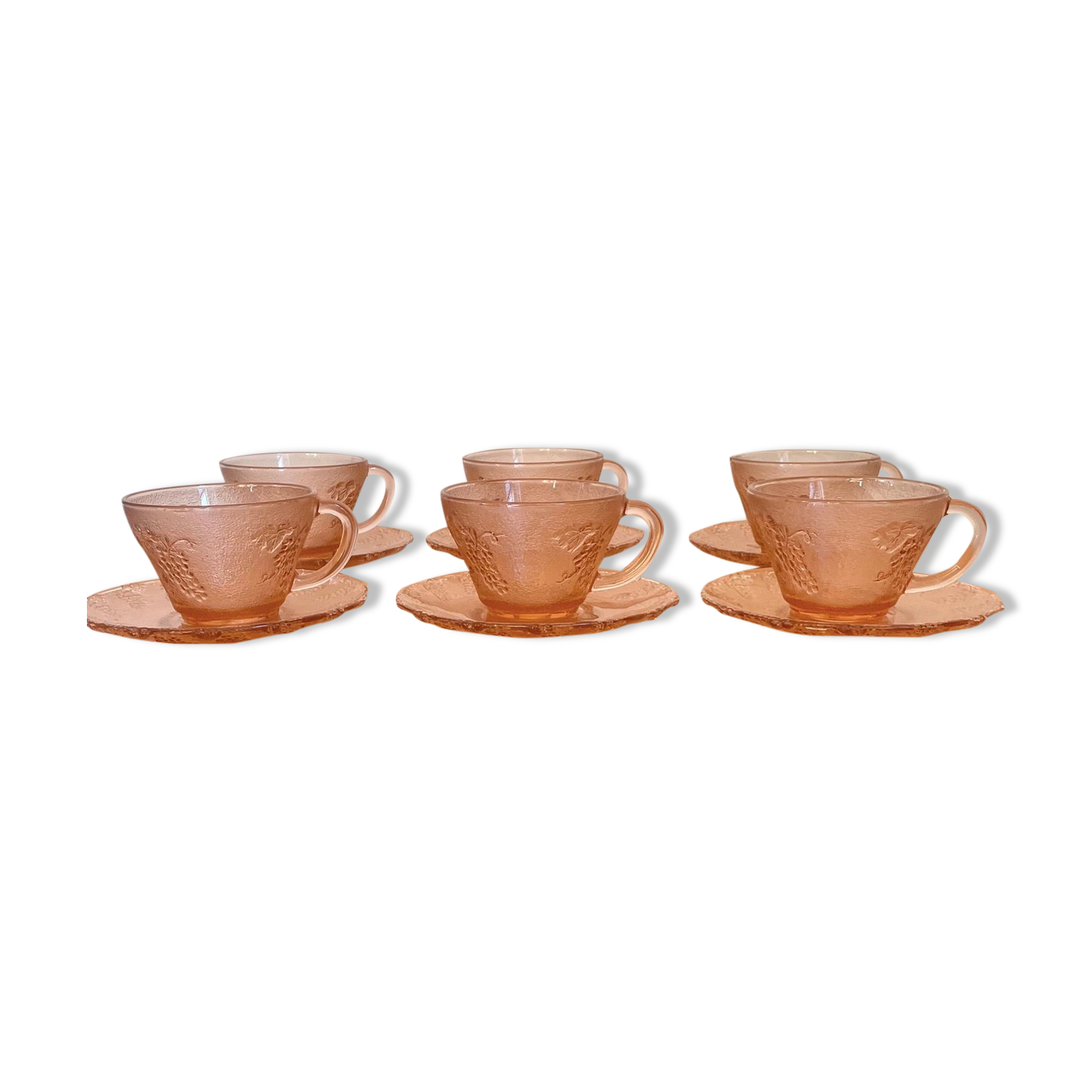 Coffee service of 6 cups in vintage pink glass