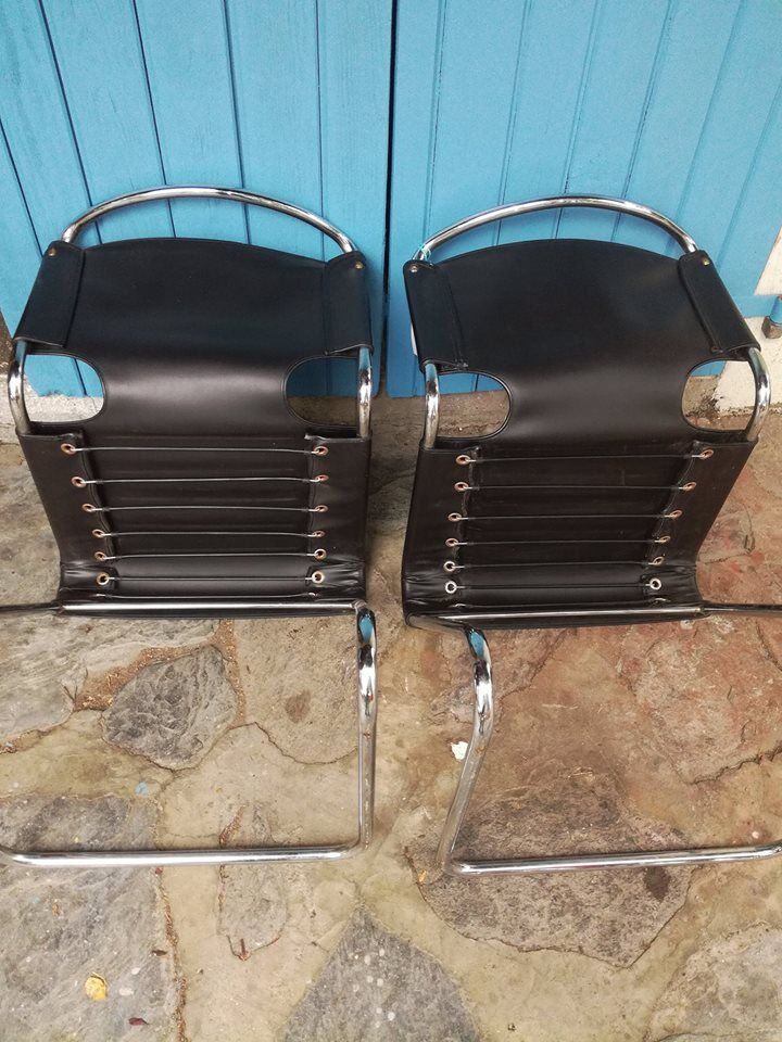 Set of 2 chairs Biscia of P. Mourgue in the 1960s editor Steiner
