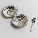 Elegant silver-tone Italian vintage 1960s shell-shaped sugar bowl with spoon