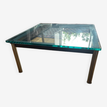 LC10 coffee table by Le Corbusier, Cassina publisher