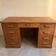 Large executive desk in solid oak – 9 drawers – English style – 130 cm