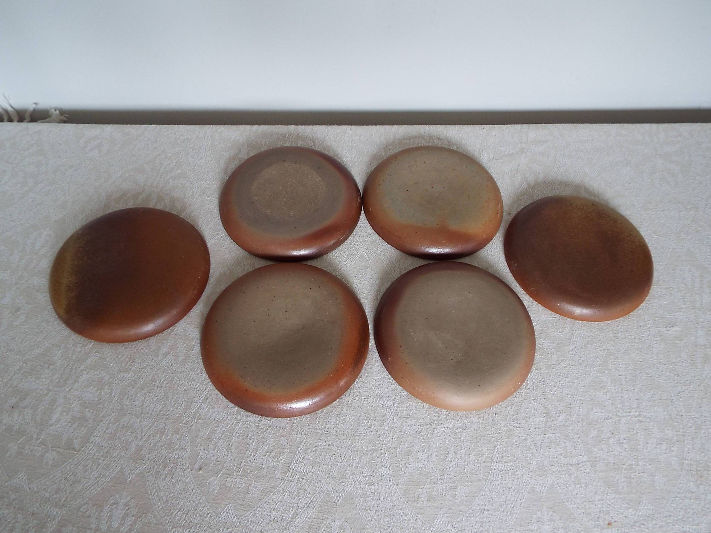 6 stoneware dessert plates