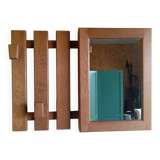 Wall-mounted wardrobe in solid oak