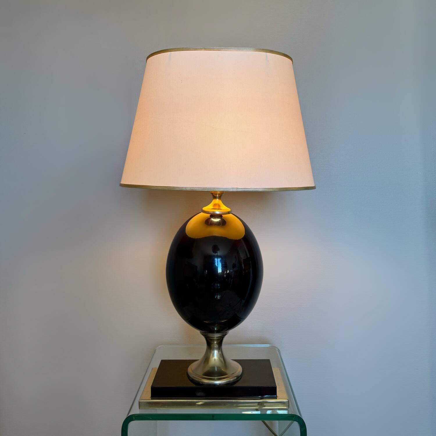 Large lamp The Dauphin egg 70s