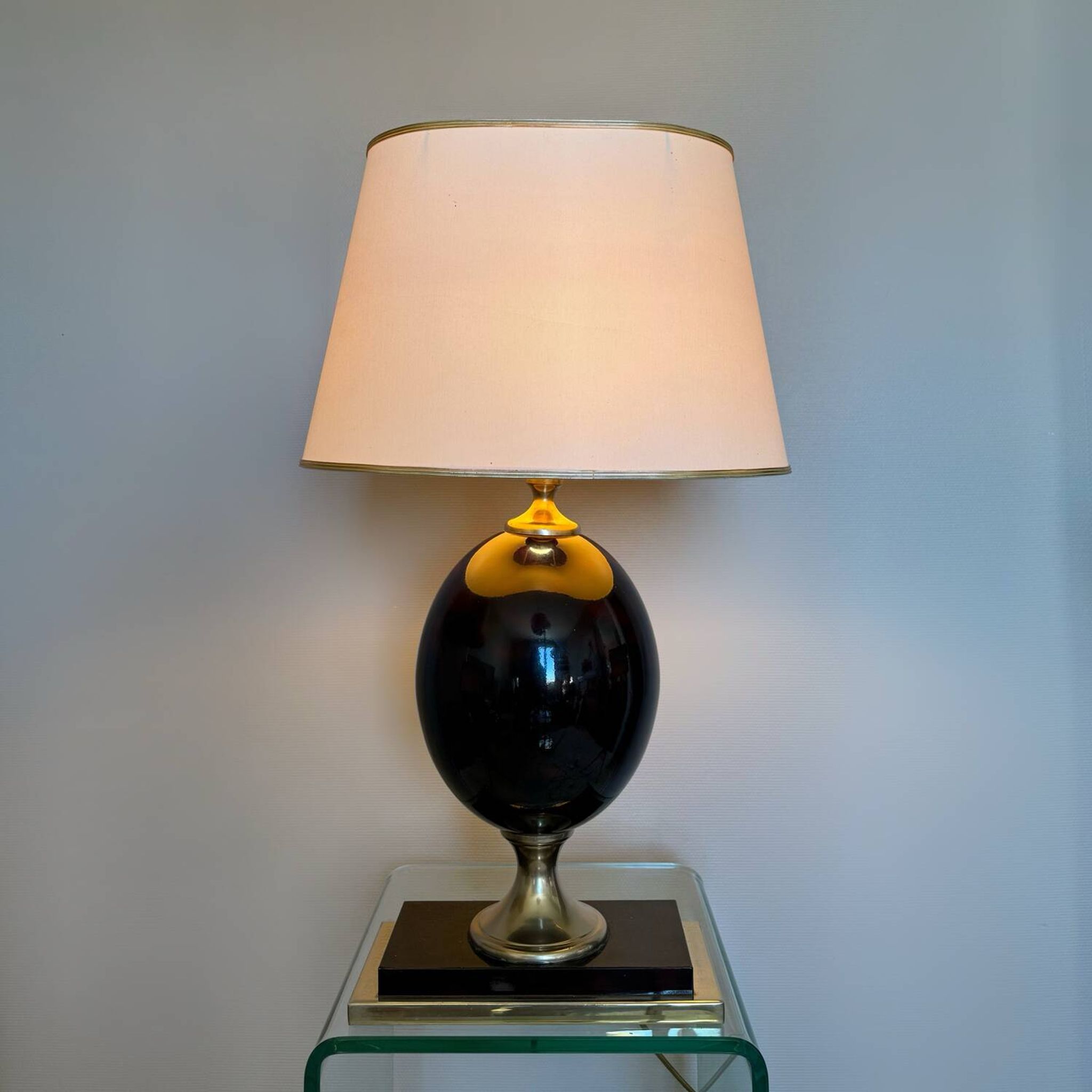 Grande lampe Le Dauphin œuf années 70