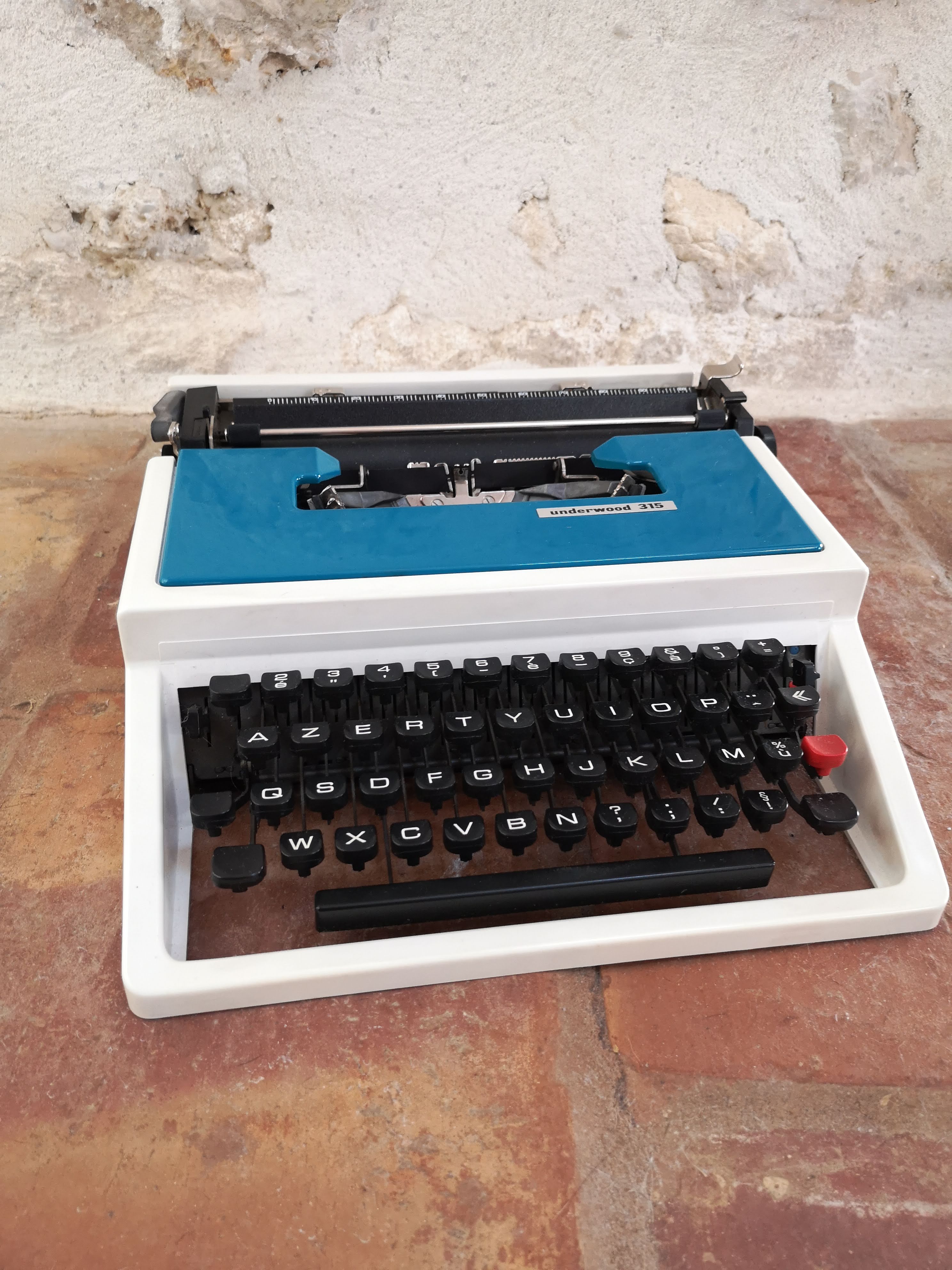 Machine à écrire Underwood 315