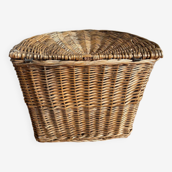 Linen style wicker basket