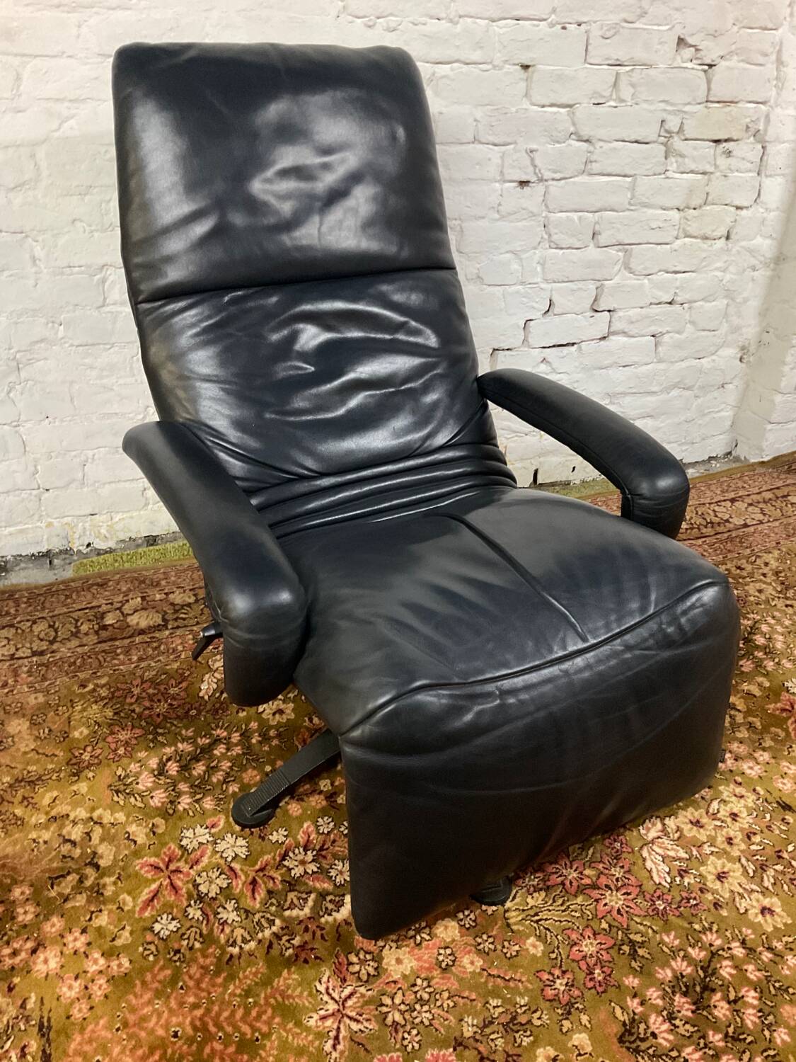 Jori black leather relax armchair from the 80s