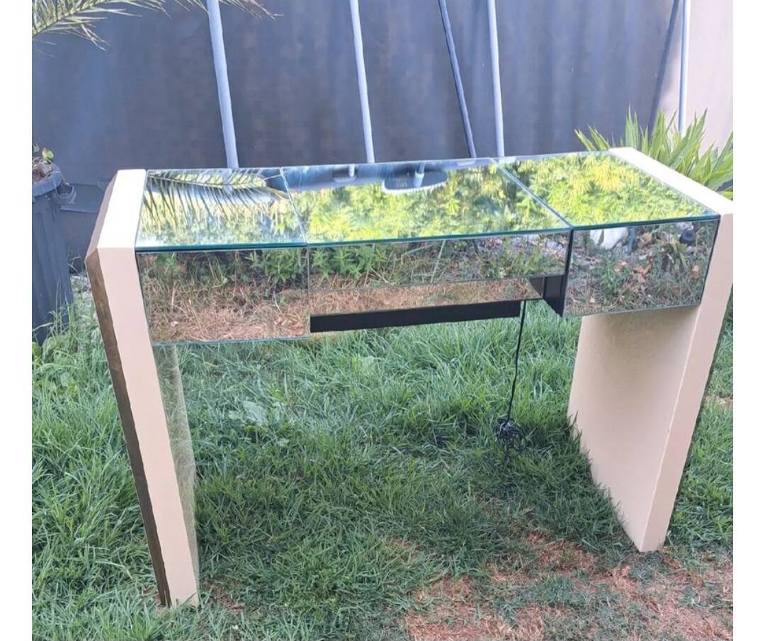 Vintage coifuse. Year 1970. Jean Claude Mahey.