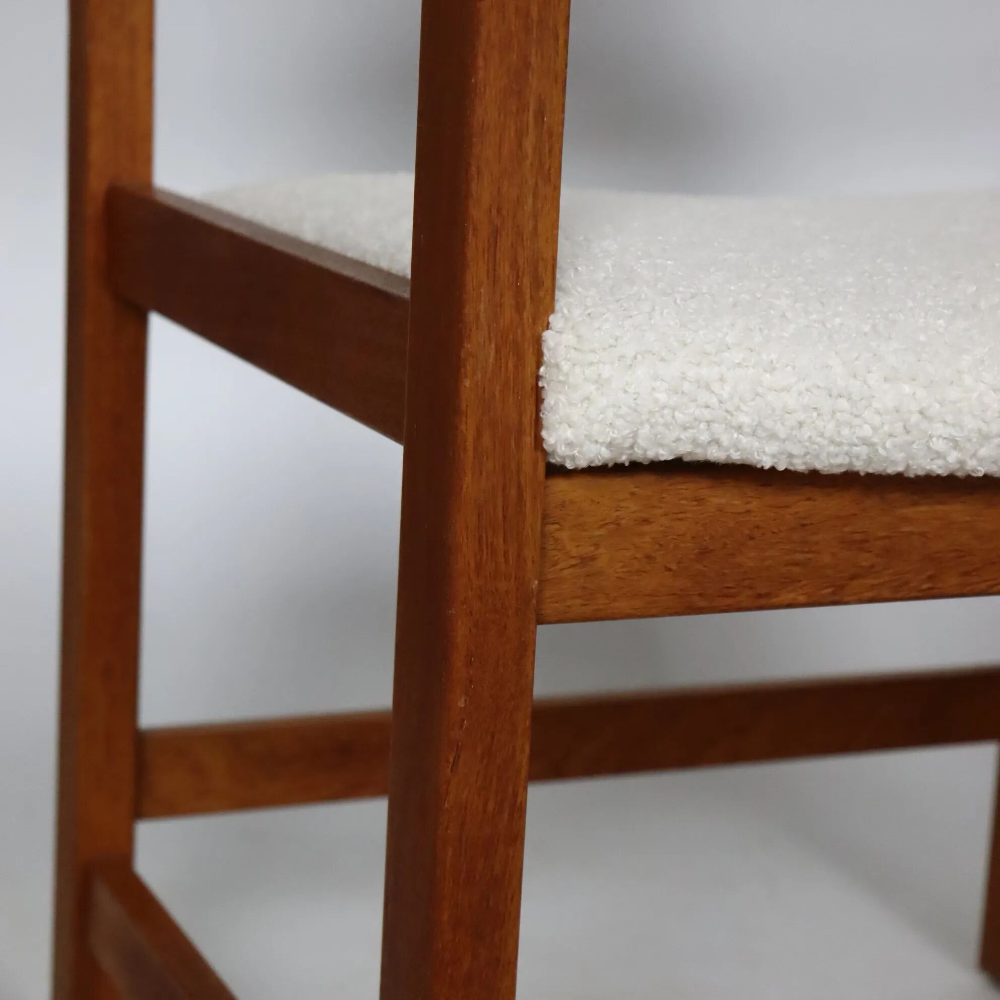 Paire de fauteuils scandinaves années 60