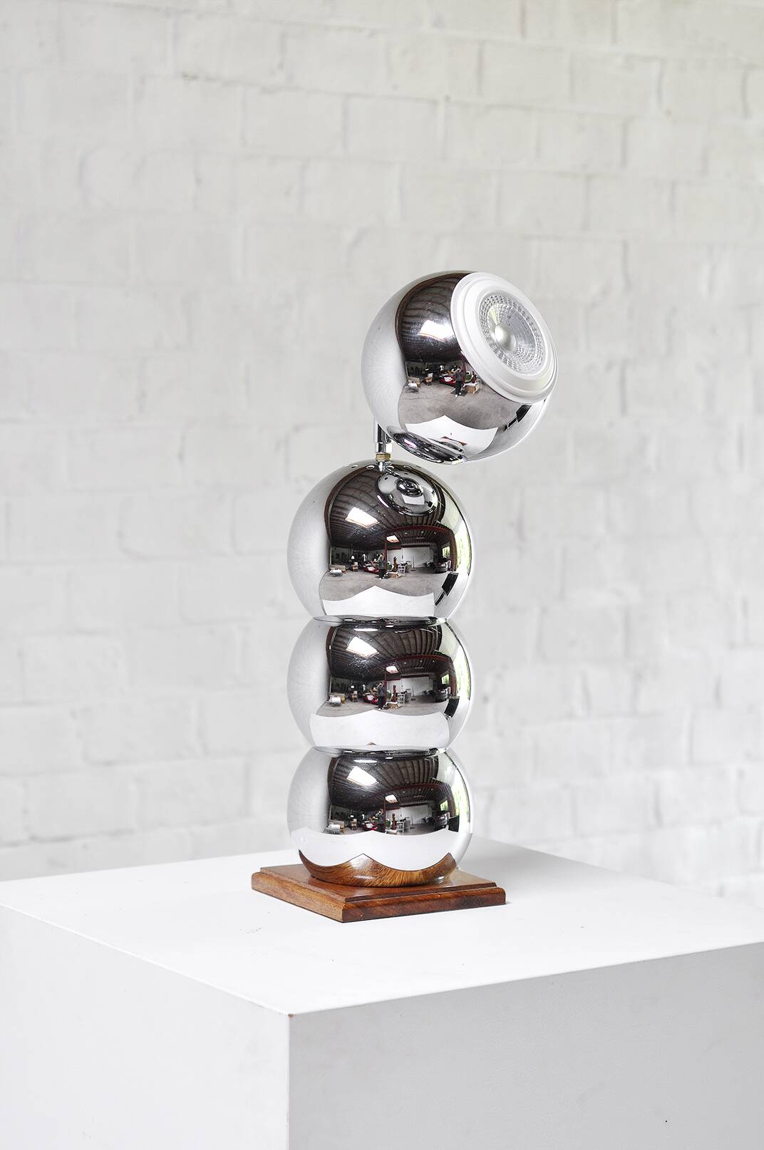 Modern eyeball chrome lamp with wooden base, 1960s