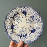 Series of 9 Creil Montereau plates, Flora model