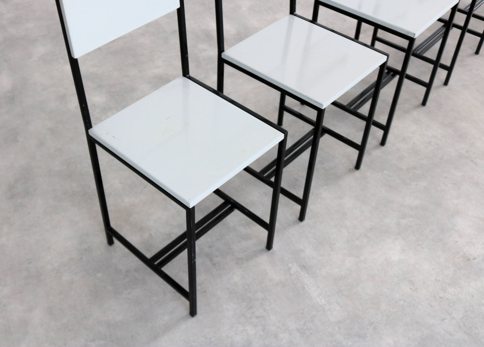 5 chaises de salle à manger, années 1960