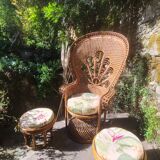 Fauteuil emmanuelle vintage et 2 poufs