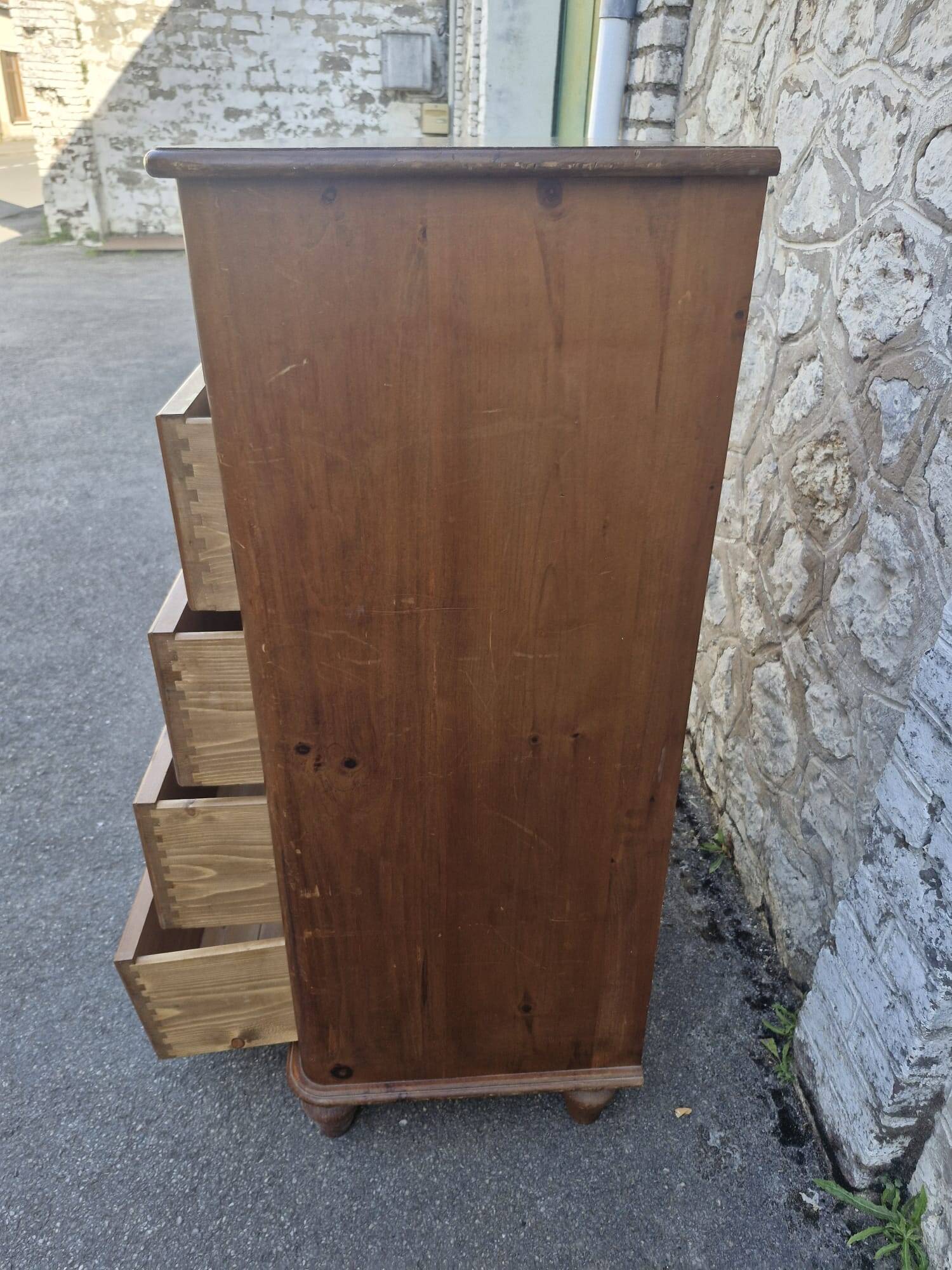 Commode