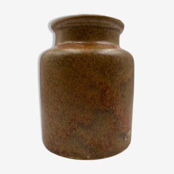 Sandstone pot