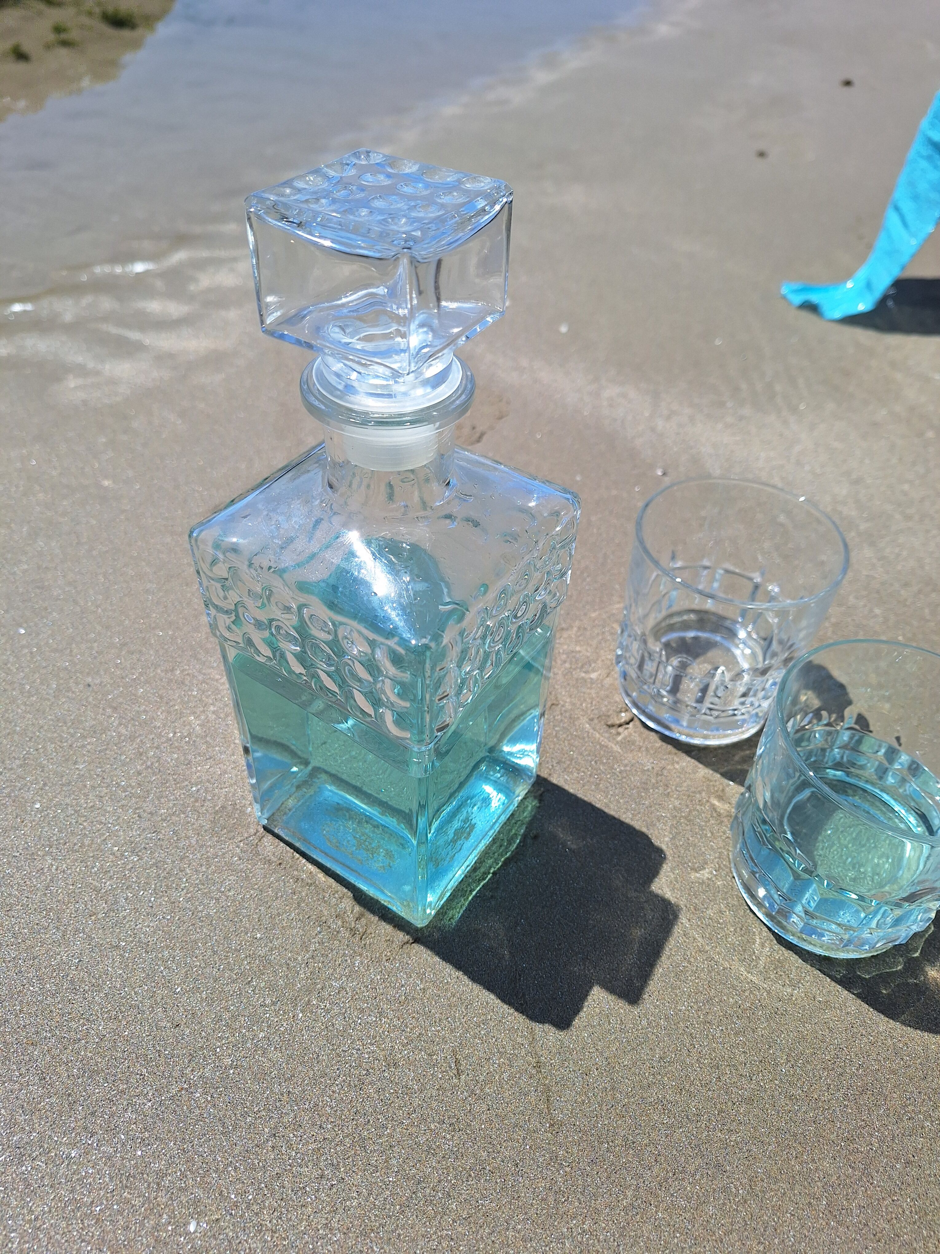 Glass whisky ball carafe