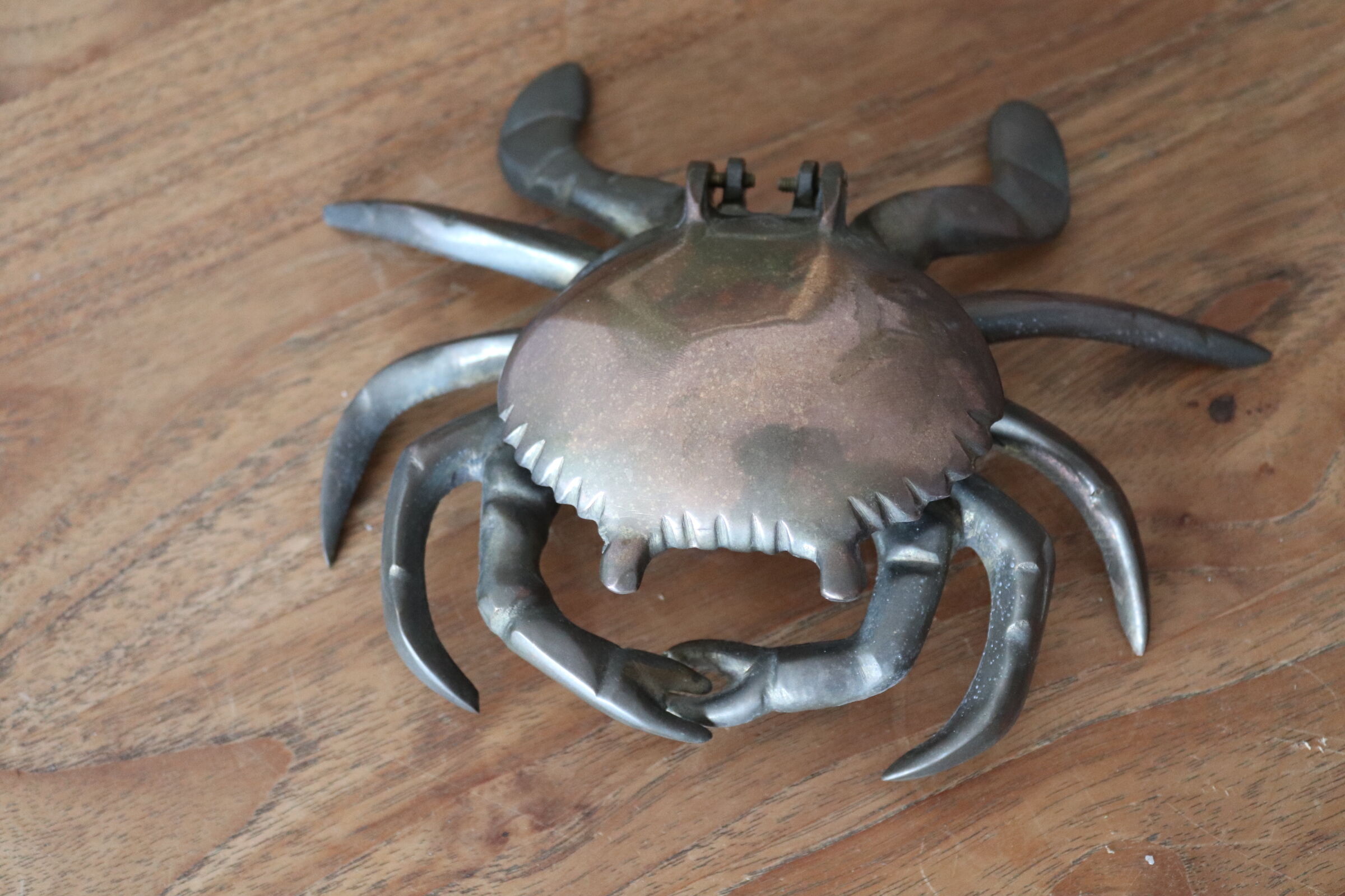 Empty pocket or ashtray "crab" 60s