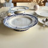 2 cake plates 'iron earth'