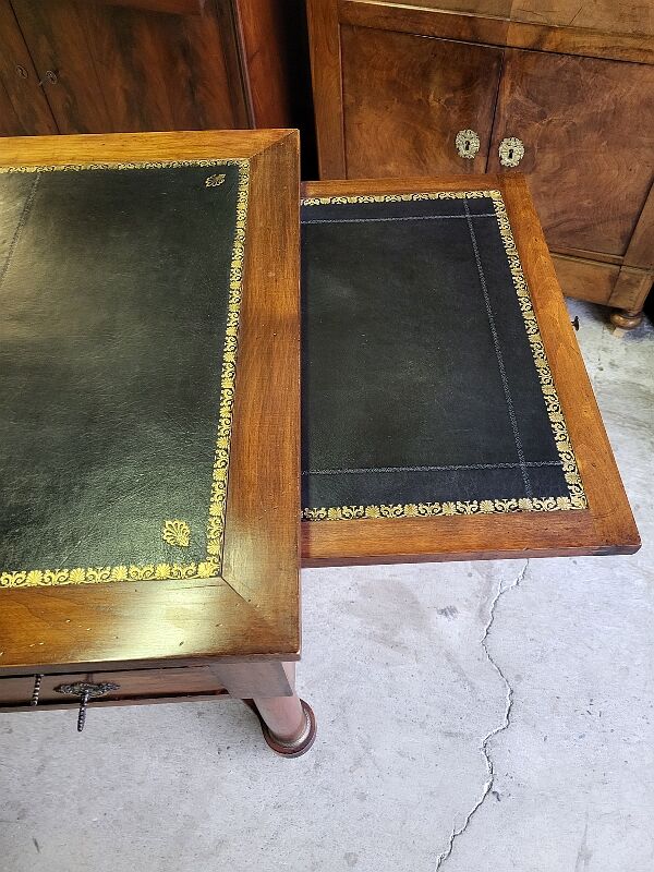 Empire style desk 5 drawers 2 pulls
