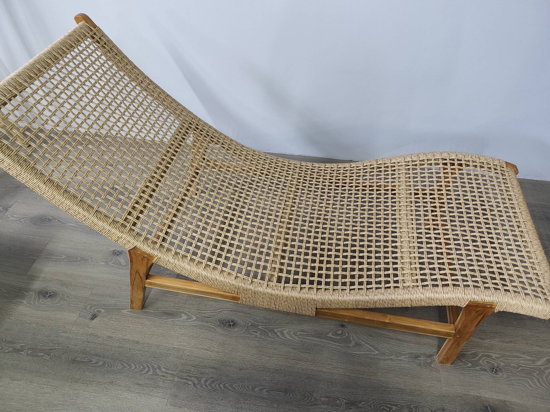 Woven teak sun lounger/ deck chair