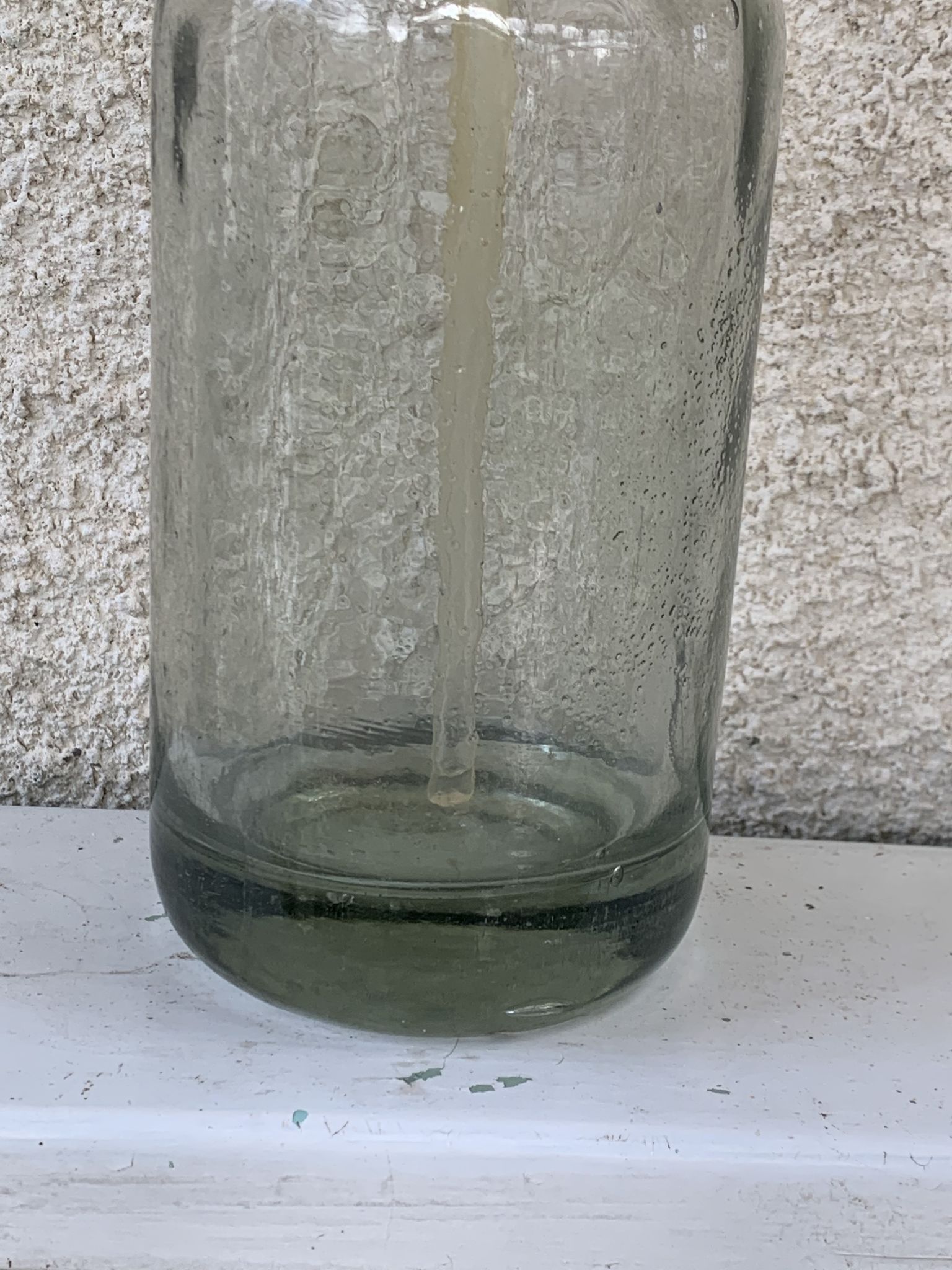Siphon en verre transparent, fond très épais et bouchon en  métal