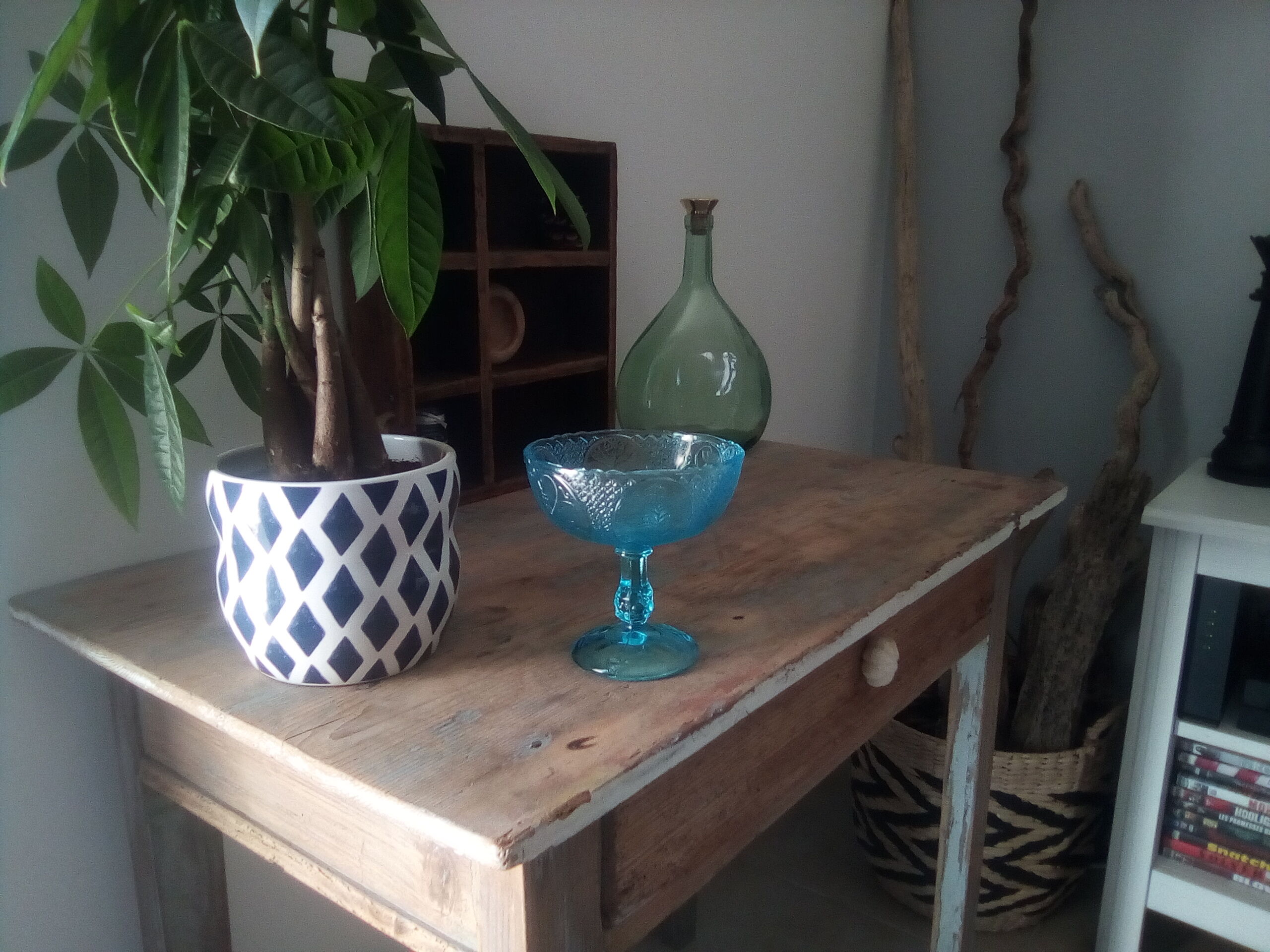 Vintage cast glass standing cup