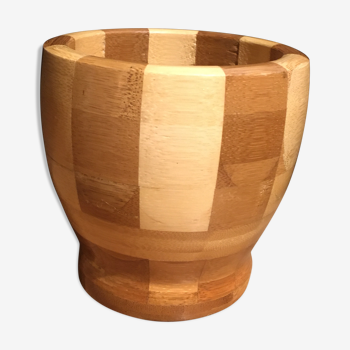 Wooden bowl with marquetry work