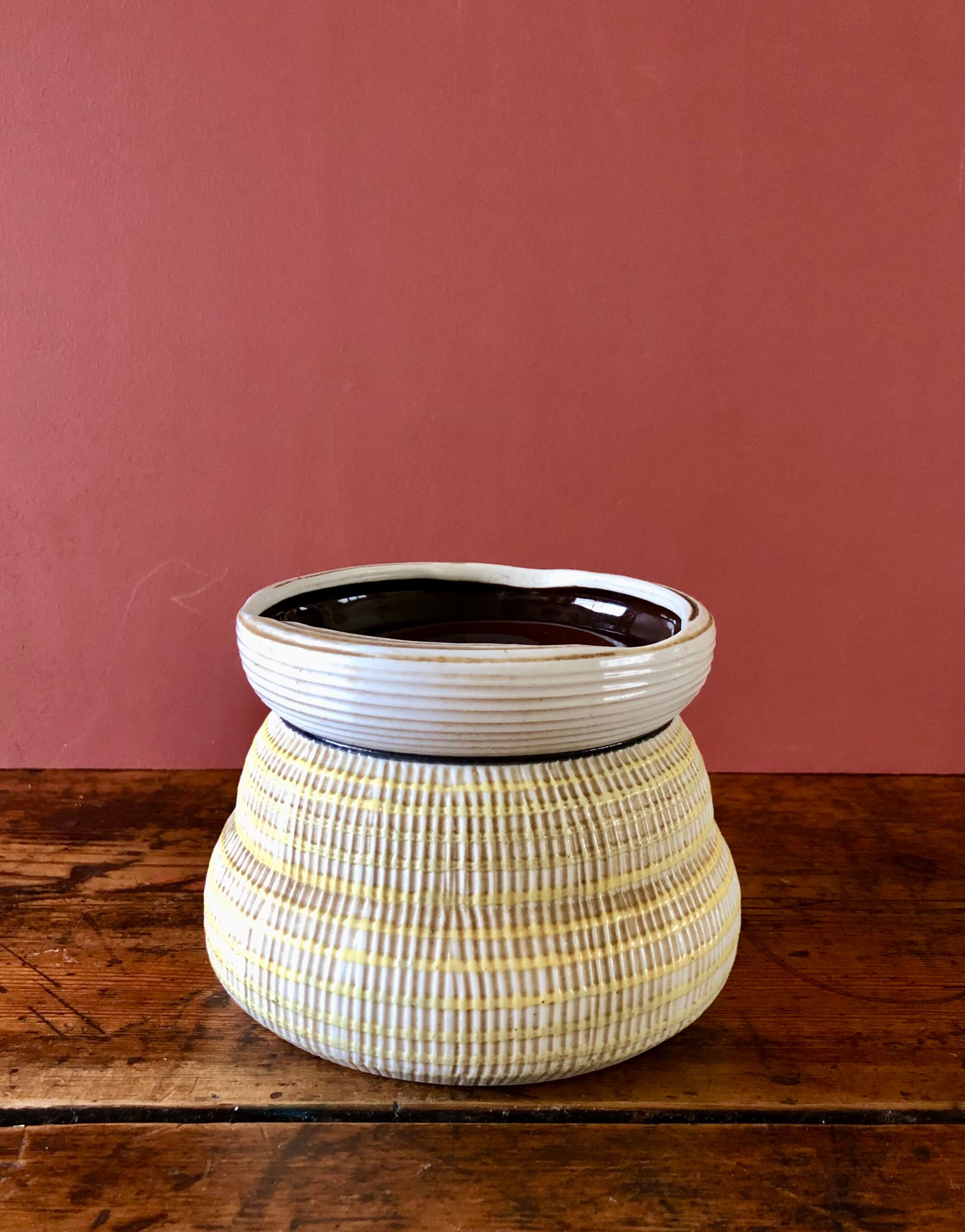 Covered ceramic sugar pot signed