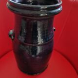 Vase en grés vernissé bleu.