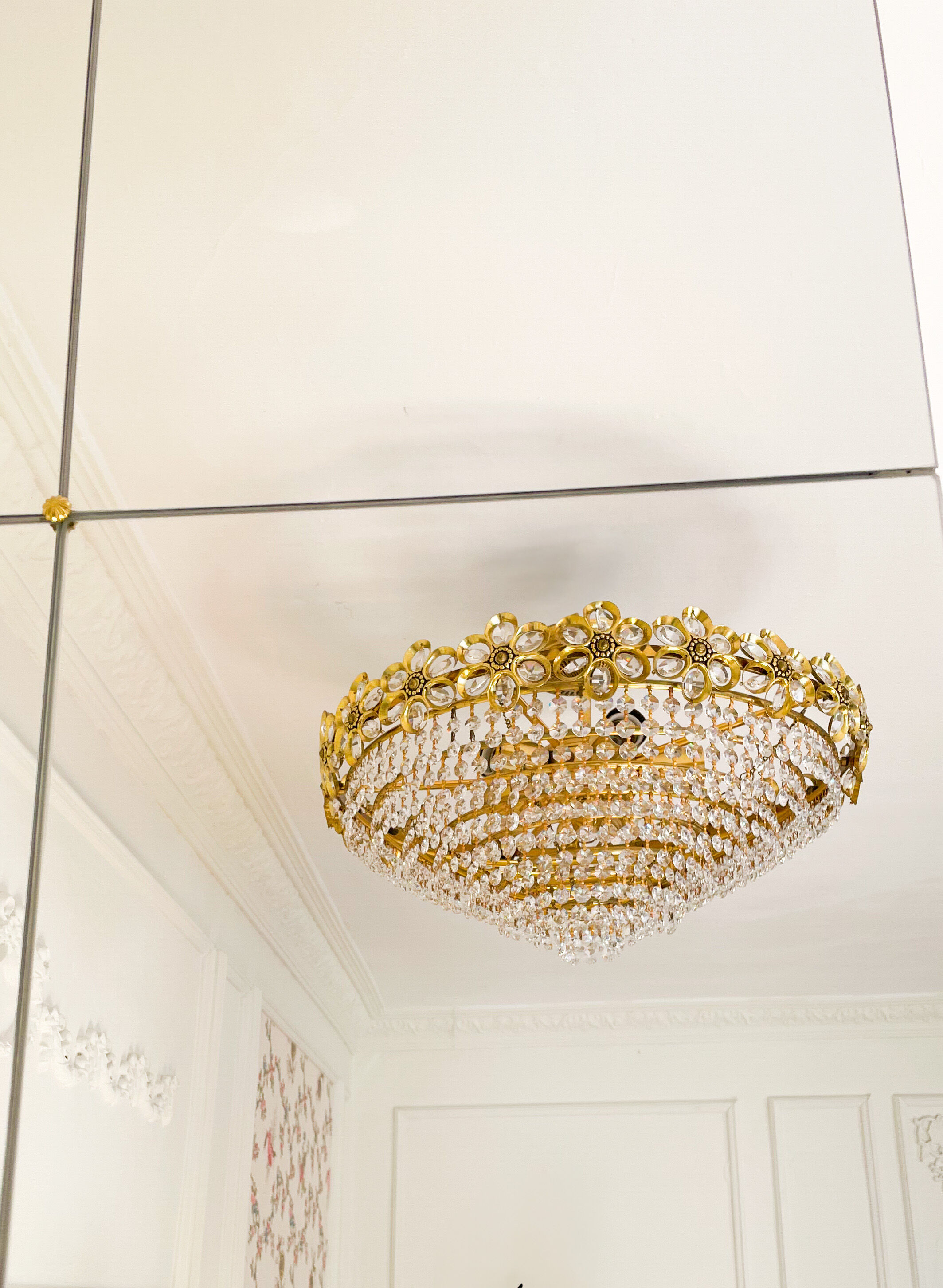 Crystal and solid brass ceiling chandelier, 5 lights, classic style.