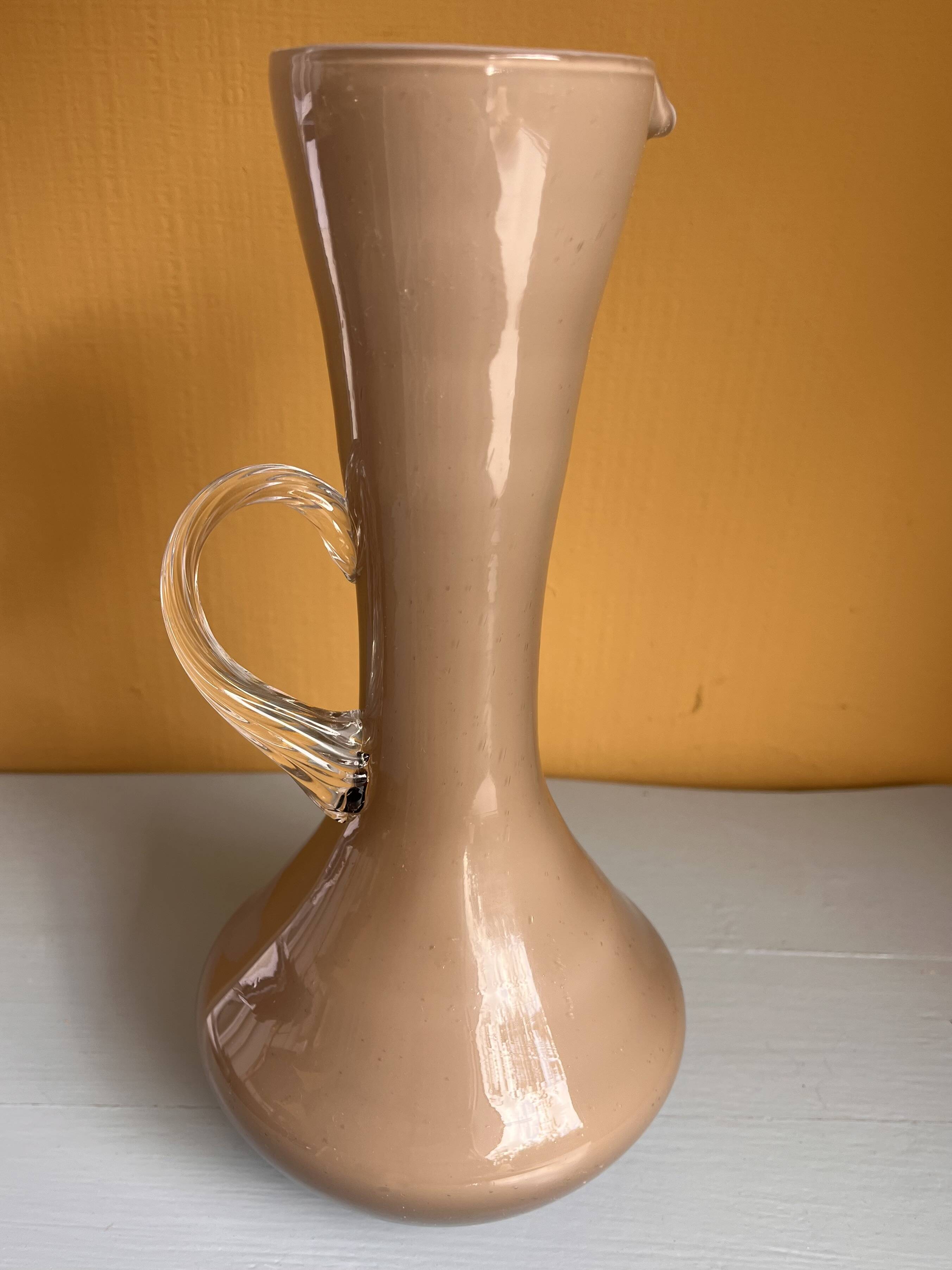 Pichet en verre opalin vintage – style Murano