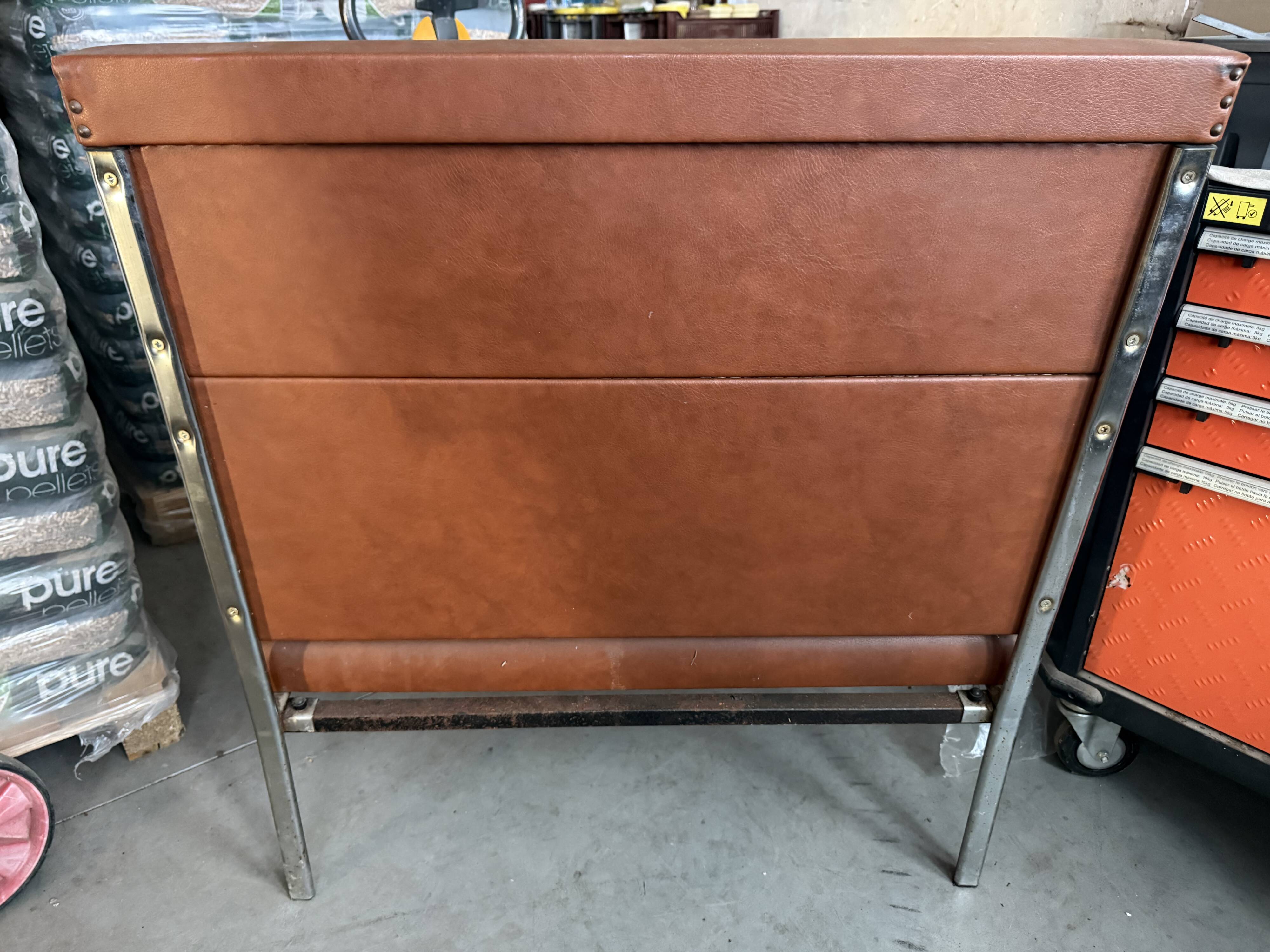 Bistro bench