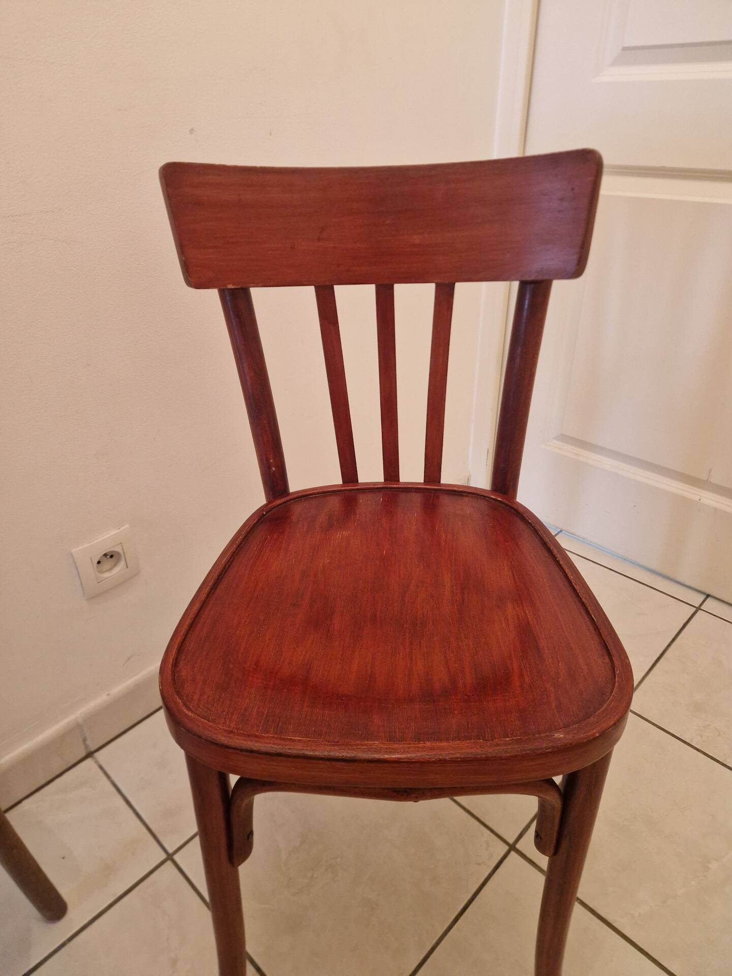 Lot de 2 chaises bistro dépareillées