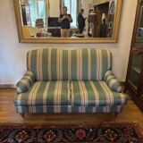 Classic vintage tufted canapé (2 seats)