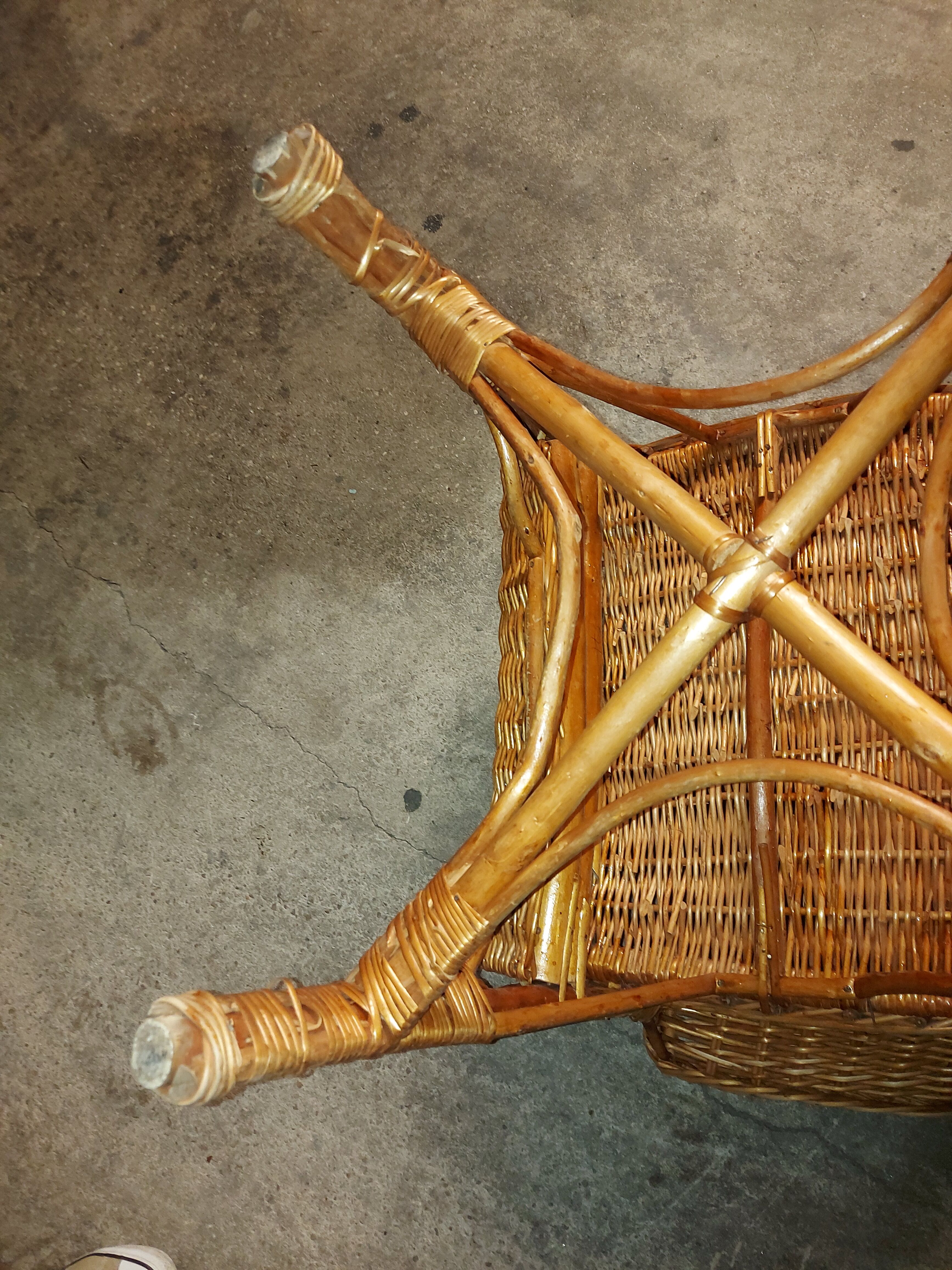 Fauteuil en rotin vintage