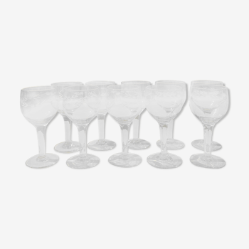 10 verres vintage en verre ciselé taillé année 50