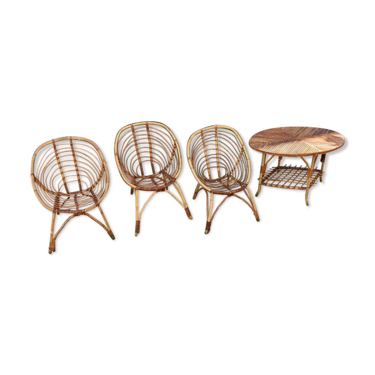 Vintage rattan living room for children 70s