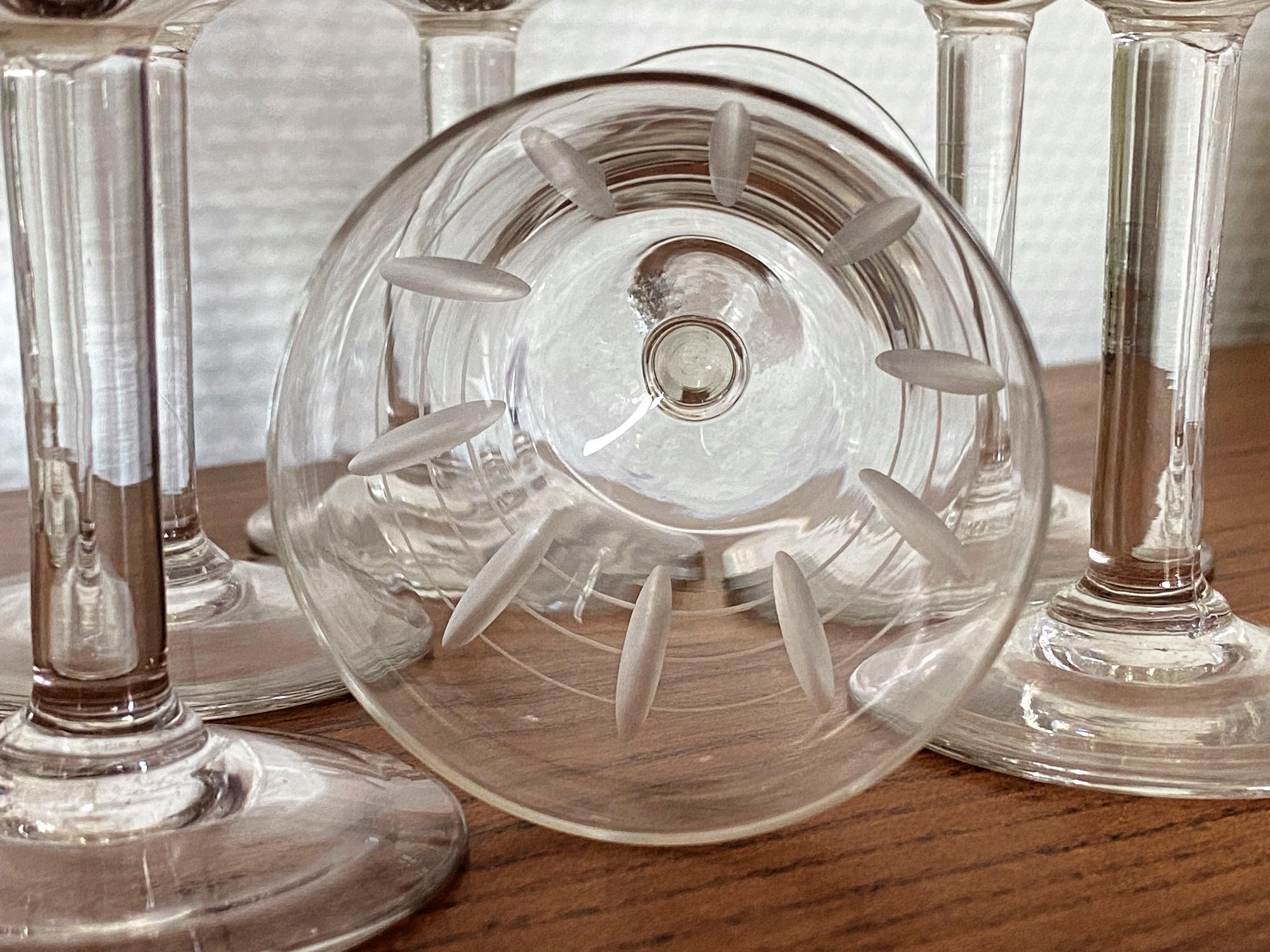 Set of 6 engraved wine glasses
