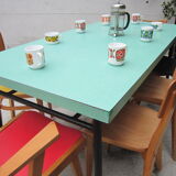 Table metal and formica