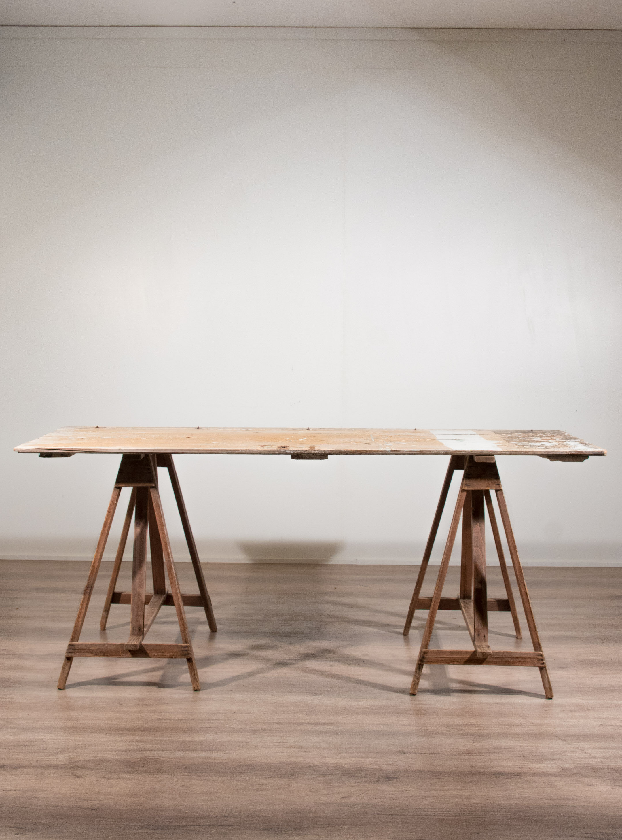 Italian trestle Table