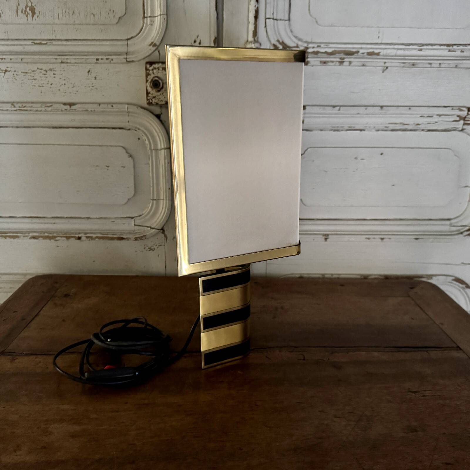 Lampe italienne Romeo Rega en laiton et laque XXe