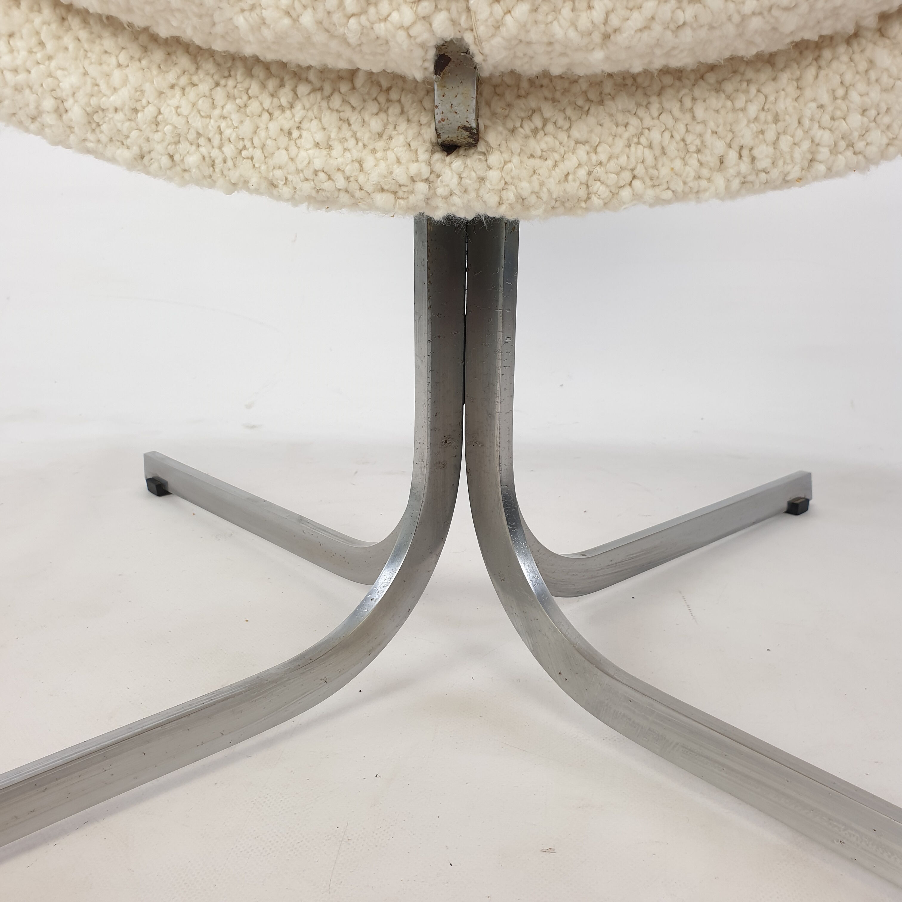 First Edition Big Tulip Chair by Pierre Paulin for Artifort, 1959