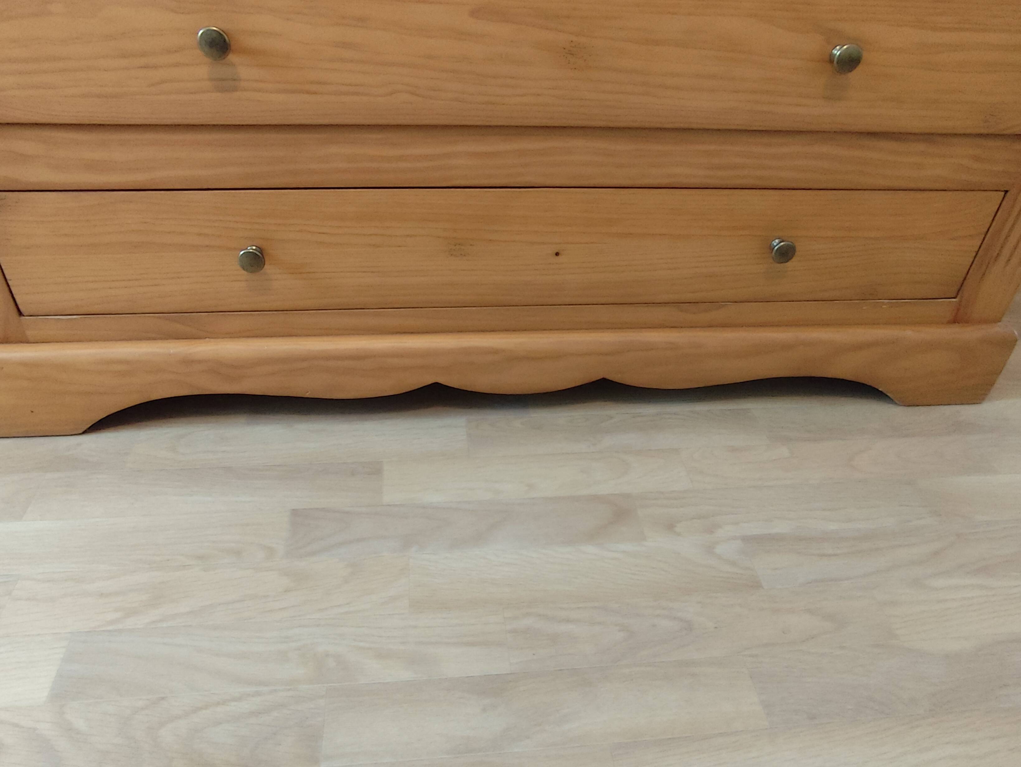 Chest of drawers with 7 drawers in solid pine
