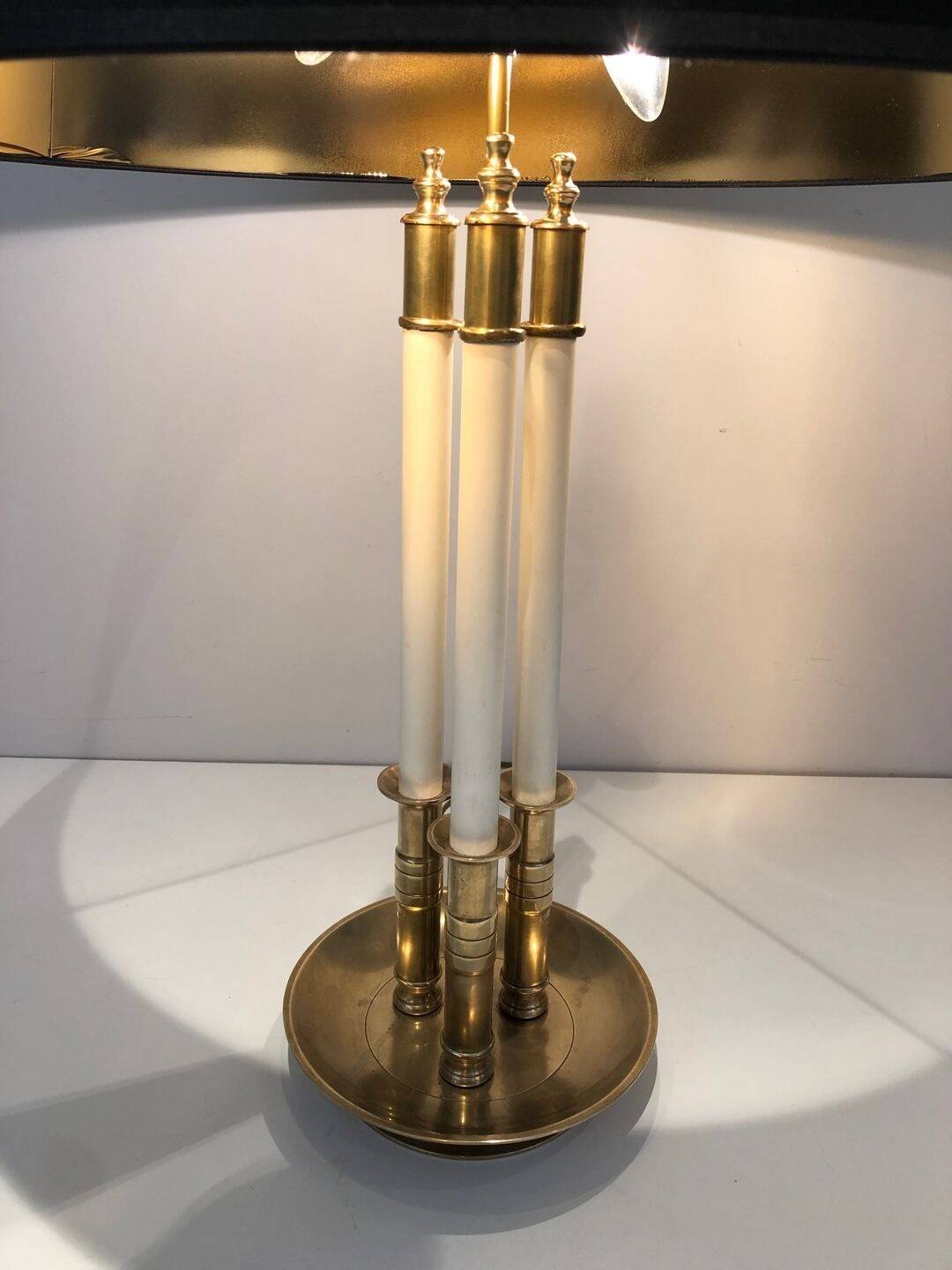 Pair of Brass and White Lacquer Table Lamps, Neoclassical Style, Tr